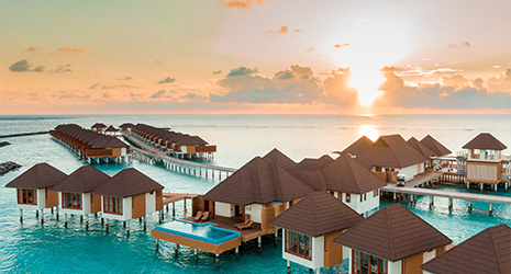 luxury water bungalows of Maldives